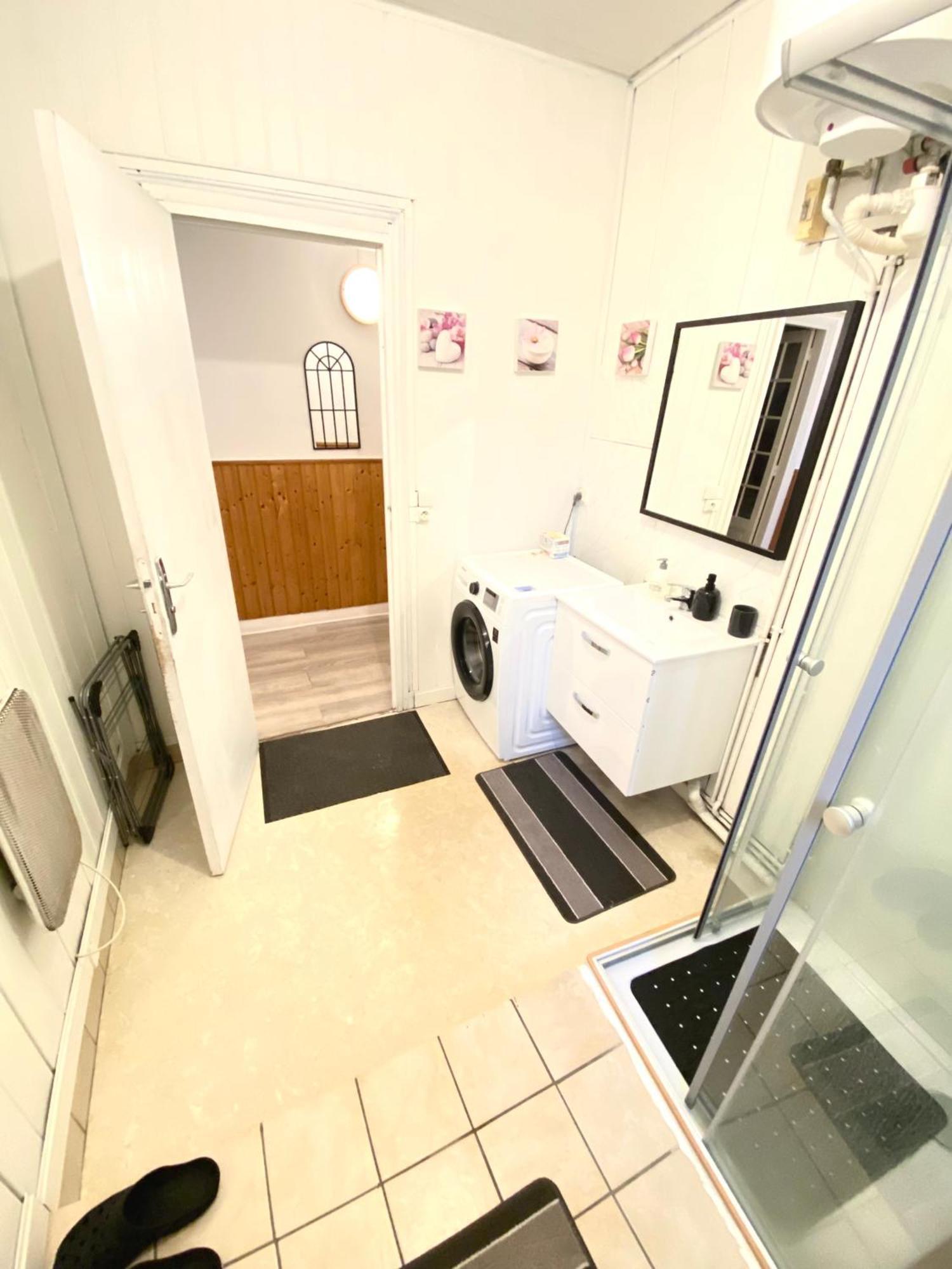 Apartment Lumieres De Paris Gennevilliers